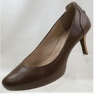 Rockport Womens Taupe Leather Plain Toe Heels 11